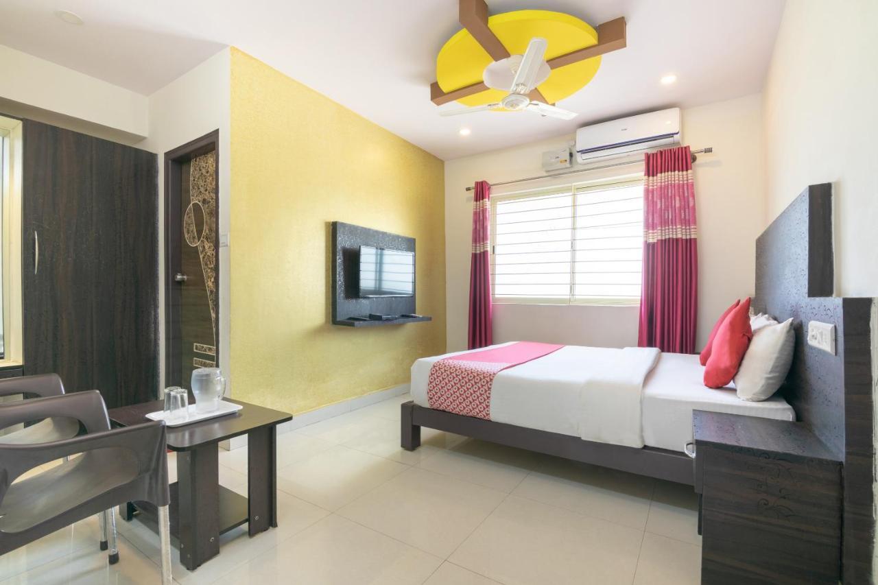 Hotel Oyo 13594 Mathrushree Residency à Bangalore Extérieur photo
